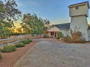 Peace & Plenty Cottage