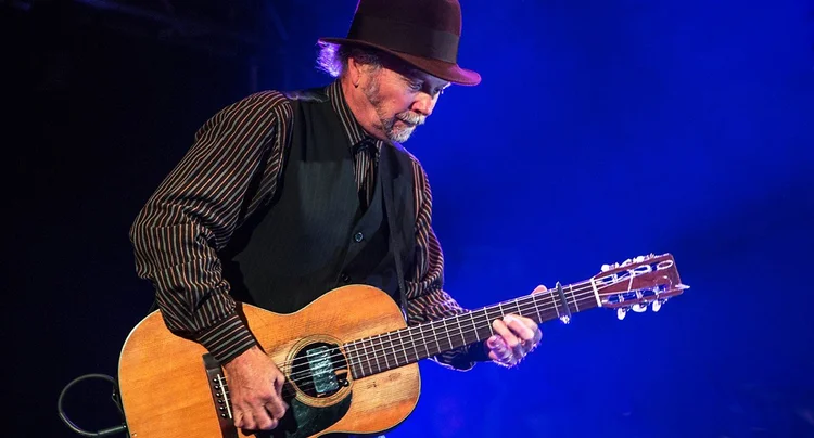 Roy Rogers with guitar